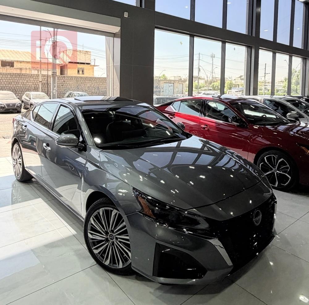 https://cdn.iqcars.ioab497898-e6a1-4ff2-972d-3d69bf952f0c_6.jpg